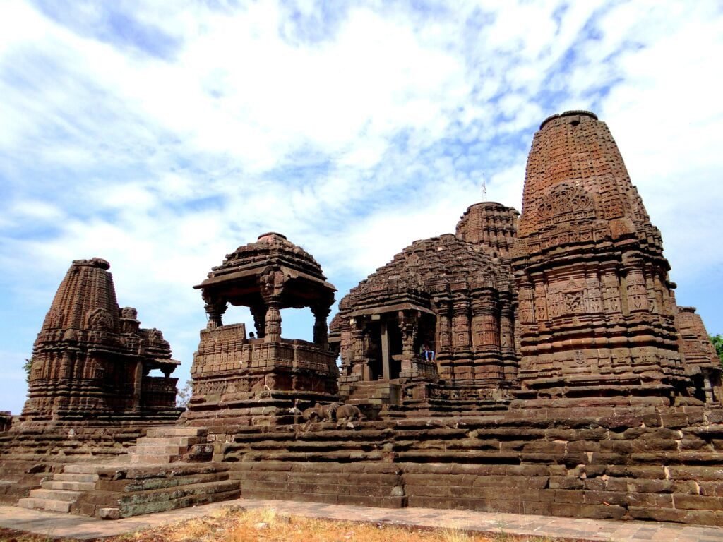 Gondeshwar Temple Sinnar: A Sacred Journey to Nashik’s Historic Gem 4 Gondeshwar Temple
