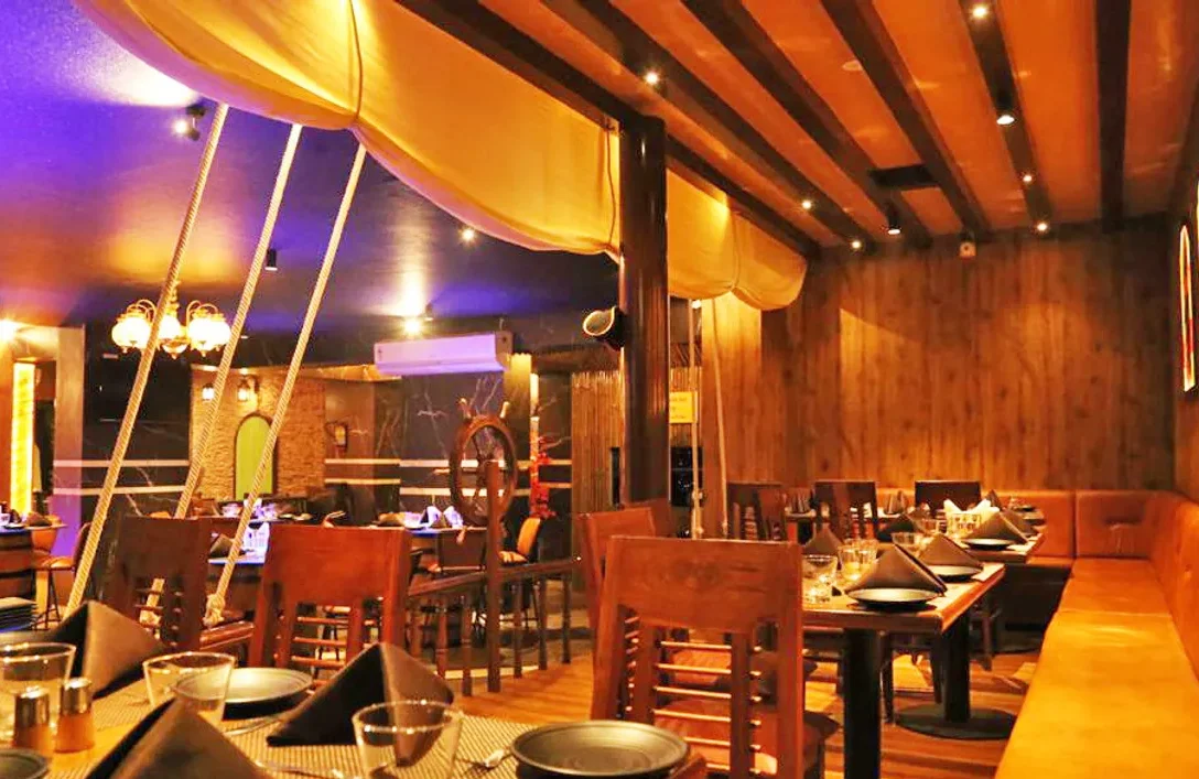 8 Best Unique Themed Restaurants in India - The Oceanus Theme Restaurant & Bar, Mumbai