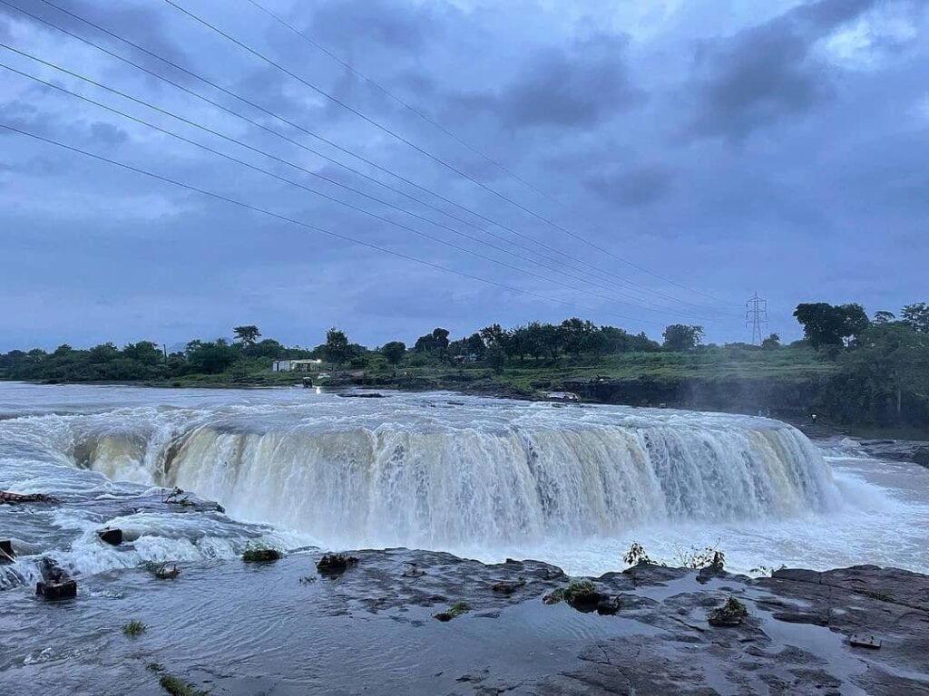 Milky cascade during monsoon ride to Someshwar Waterfall