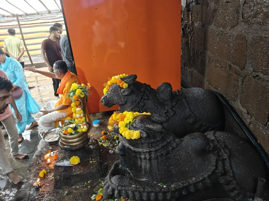 A Monsoon Adventure to Bhimashankar Jyotirlinga: A Tale of Devotion and Disappointment. 2 Bhimashankar Jyotirlinga